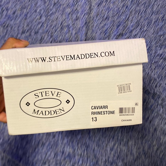 Rhinestone steve madden shoes size 13